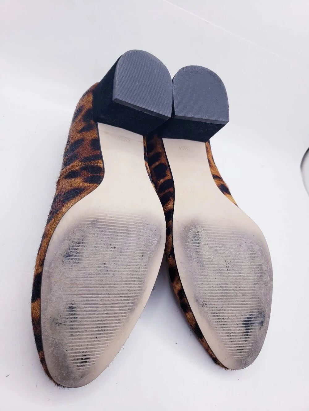 Talbots Isa Leopard Print Suede Calf Skin Block Heel Pumps Women's Size 7.5